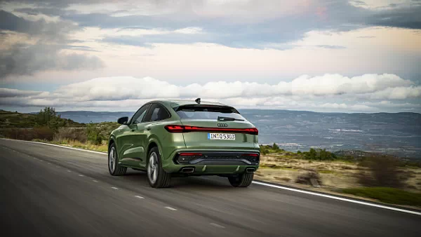 Audi Q5 Sportback TFSI Sportback S line car desktop wallpaper for PC