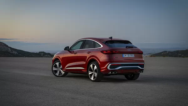 Audi SQ5 TFSI quattro Sportback car desktop wallpaper for PC