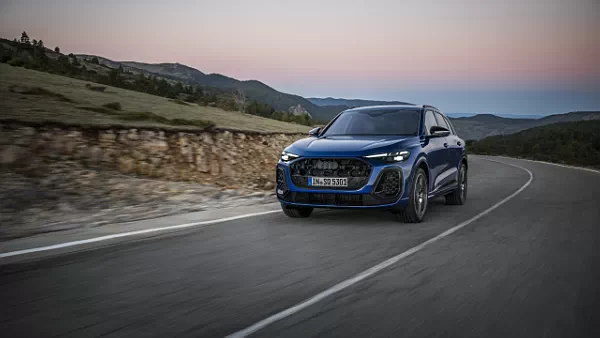 Audi SQ5 TFSI car desktop wallpaper for PC