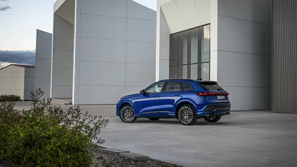 Audi SQ5 TFSI car desktop wallpaper for PC