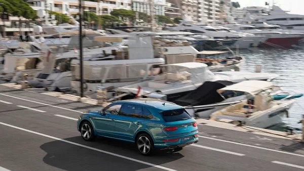 Bentley Bentayga EWB Azure Riviera Collection car desktop wallpaper for PC