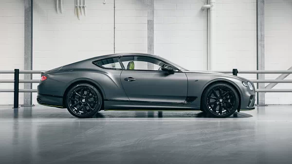 Bentley Continental GT V8 S Curated by Mulliner car desktop wallpaper for PC