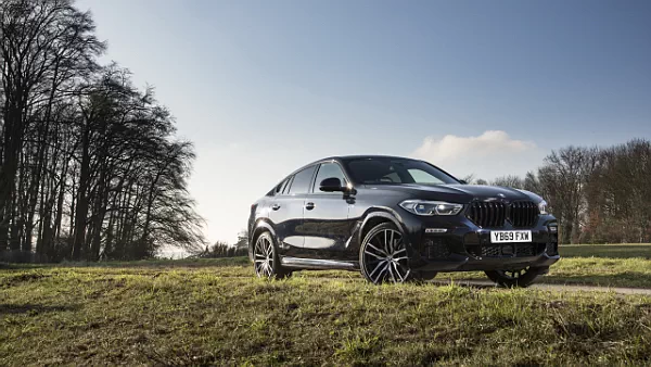 BMW X6 xDrive40i M Sport UK-spec car desktop wallpaper for PC