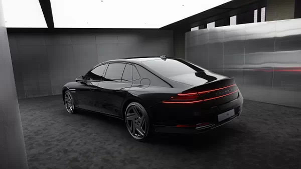 Genesis G90 Black KR-spec car desktop wallpaper for PC