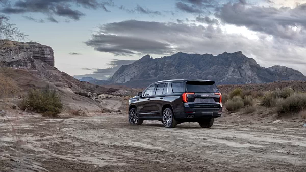 GMC Yukon Denali Ultimate car desktop wallpaper for PC