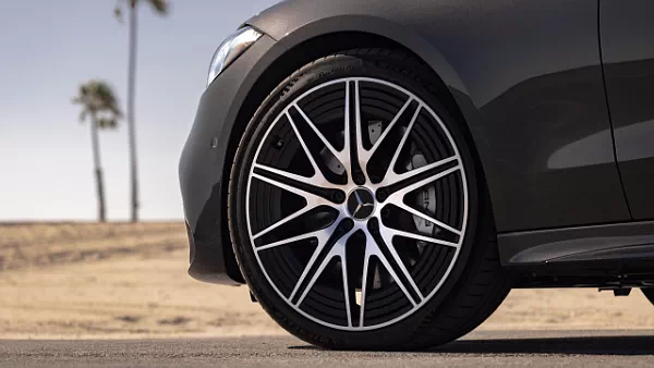 Mercedes-AMG C 43 4MATIC US-spec car desktop wallpaper for PC