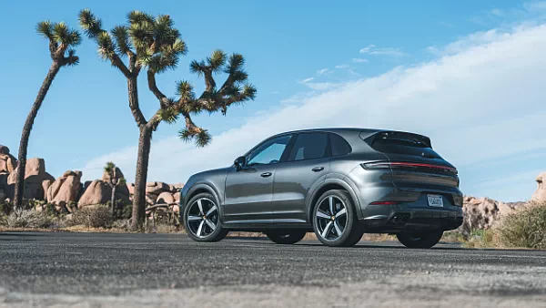 Porsche Cayenne S SportDesign Package (Quarzite Grey Metallic) car desktop wallpaper for PC