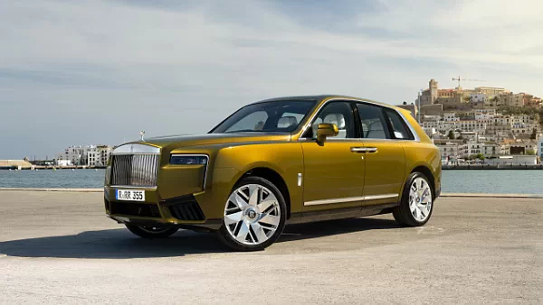 Rolls-Royce Cullinan Disruptor car desktop wallpaper for PC