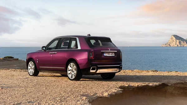 Rolls-Royce Cullinan Pioneer car desktop wallpaper for PC