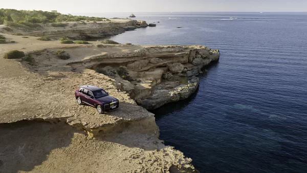 Rolls-Royce Cullinan Pioneer car desktop wallpaper for PC