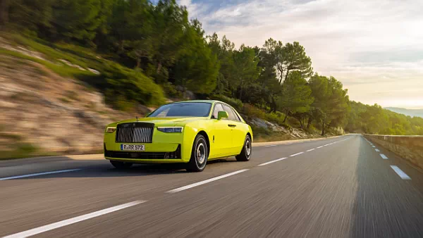 Rolls-Royce Black Badge Ghost Idealist car desktop wallpaper for PC