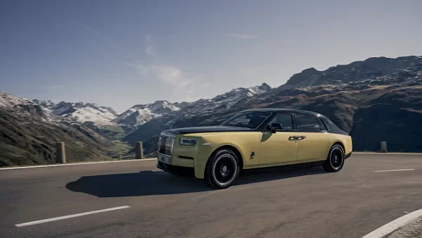 Rolls-Royce Phantom EWB Goldfinger car desktop wallpaper for PC