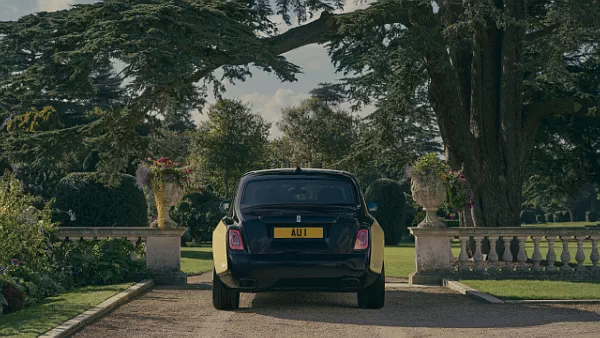 Rolls-Royce Phantom EWB Goldfinger car desktop wallpaper for PC